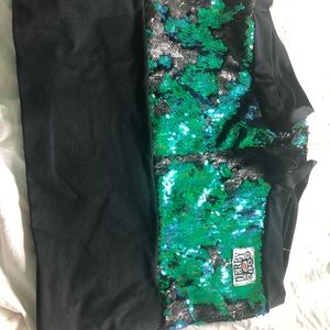 Derby Kiss sequin roller derby shorts size L